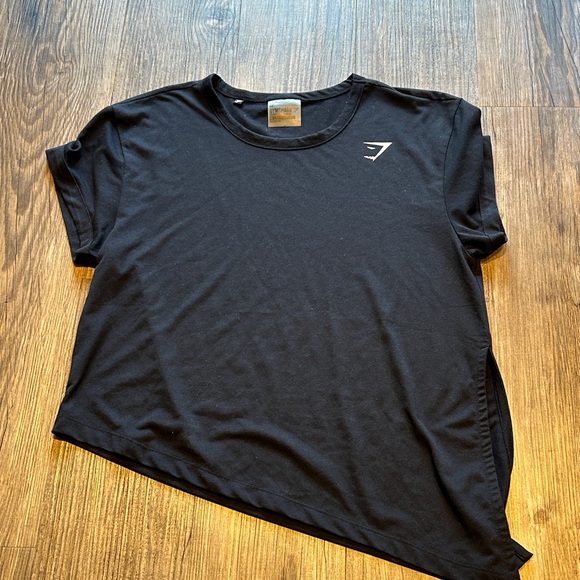 Gymshark Tops - Gymshark Black Short Sleeve Tee